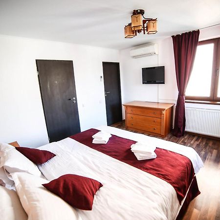Bliss Residence Bukares Bagian luar foto