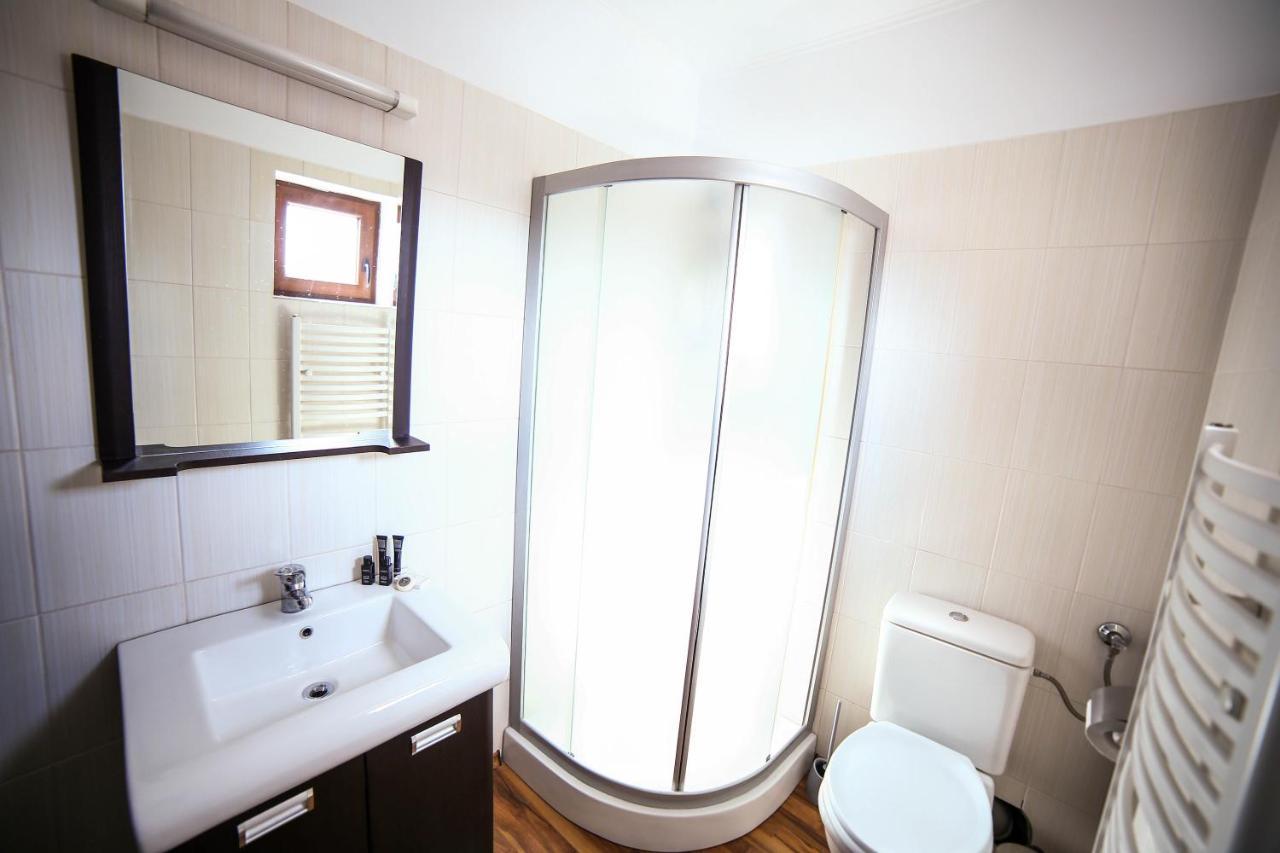 Bliss Residence Bukares Bagian luar foto