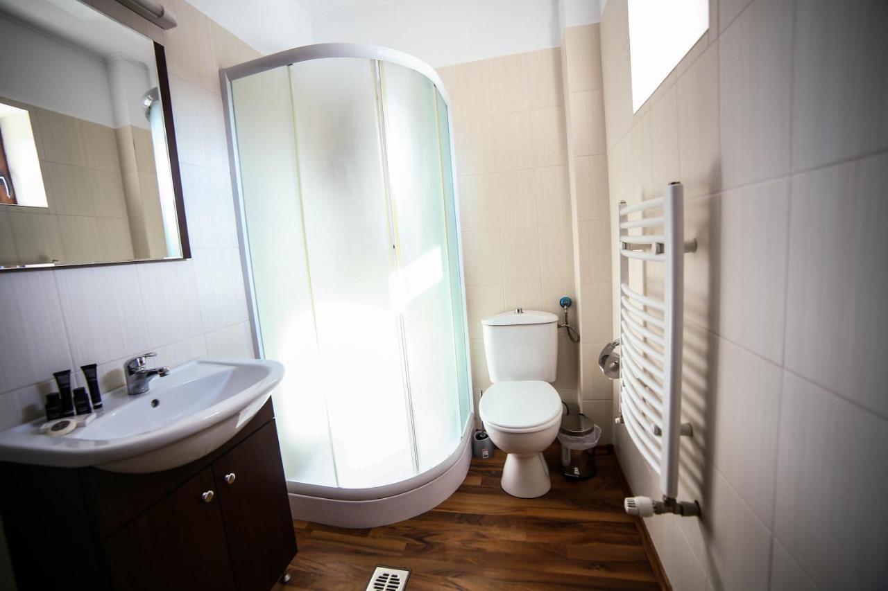 Bliss Residence Bukares Bagian luar foto