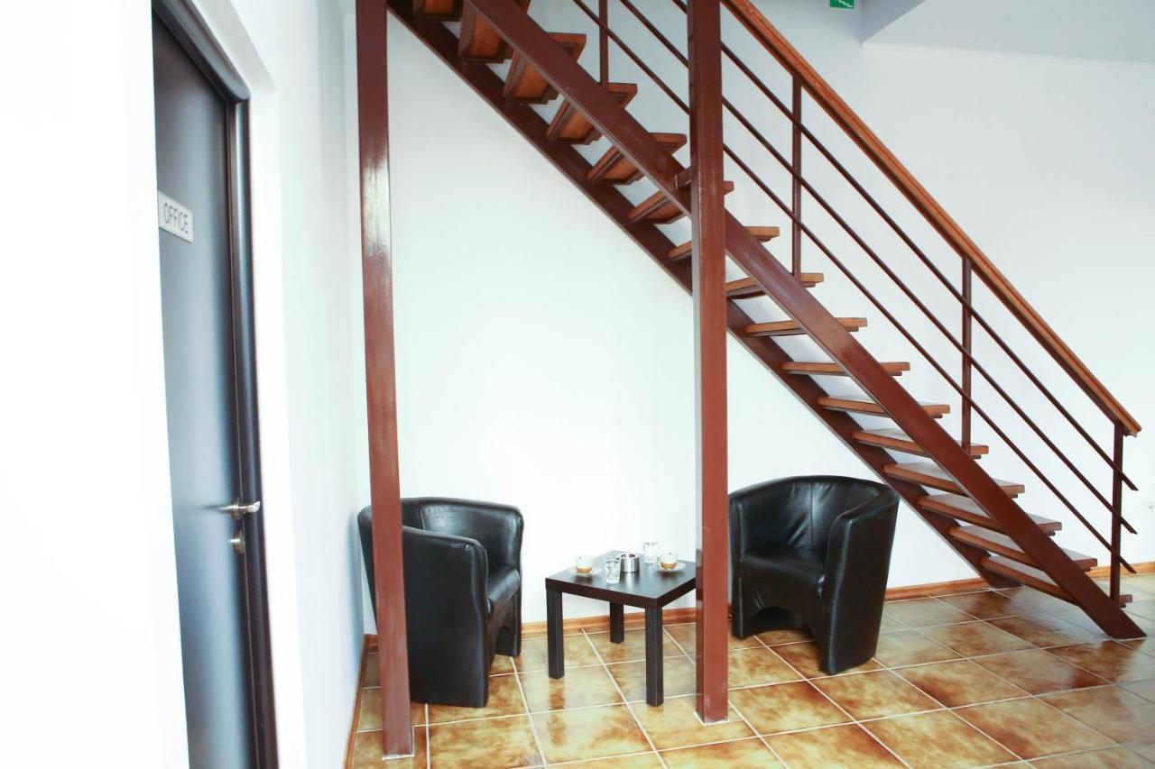 Bliss Residence Bukares Bagian luar foto