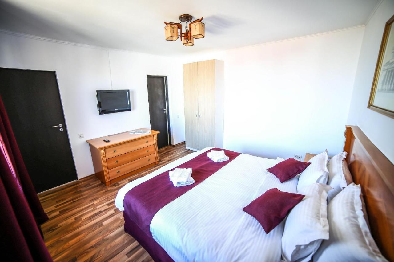 Bliss Residence Bukares Bagian luar foto